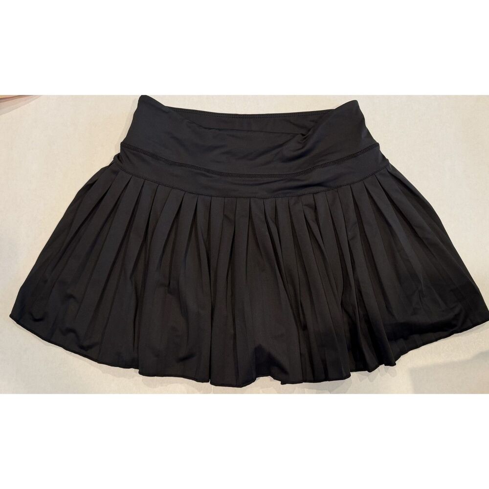 Gold Hinge 15" Pleated Tennis Skirt – Black – Size Medium – NWOT